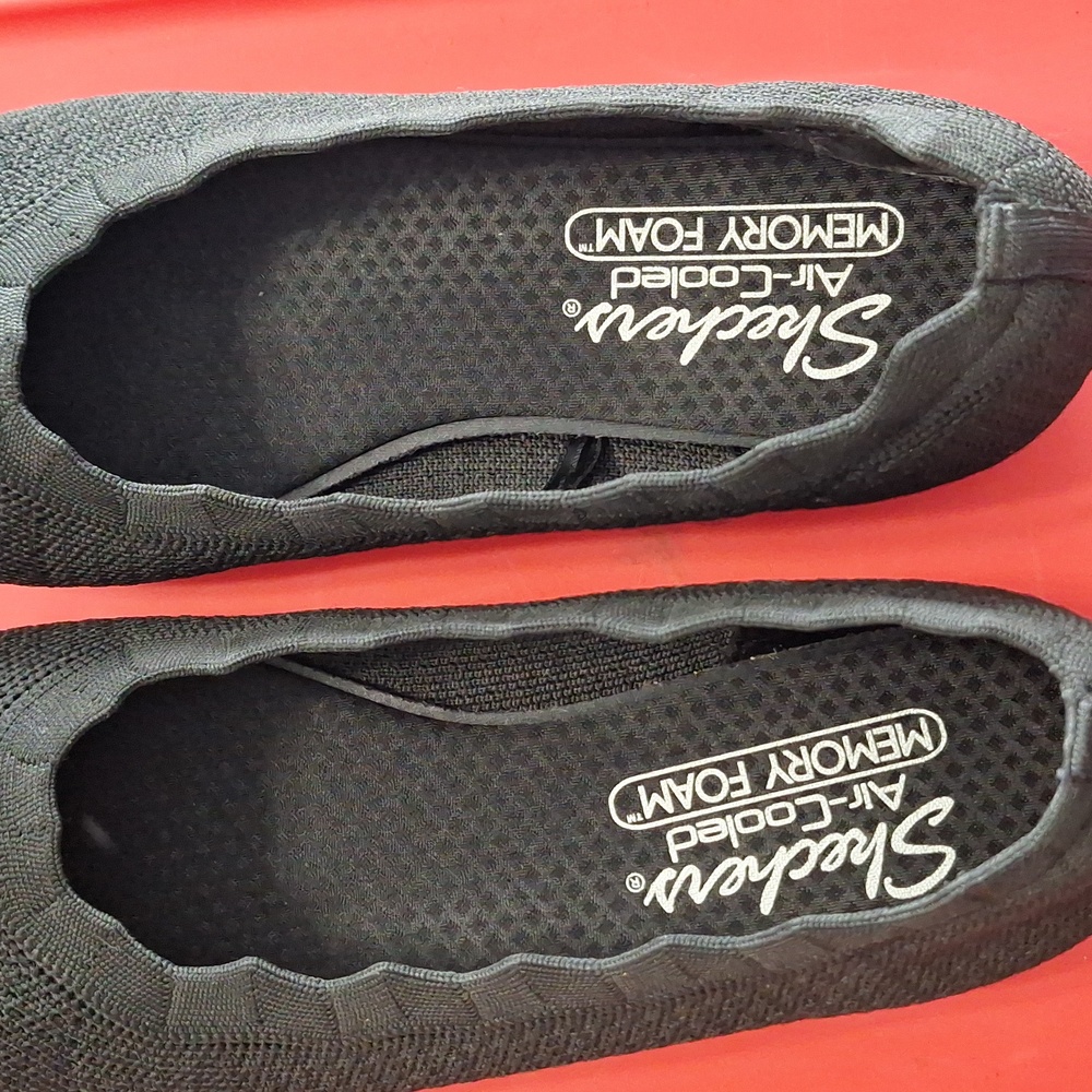 Skechers Cleo. Size 7.5. New. - Picture 7 of 9